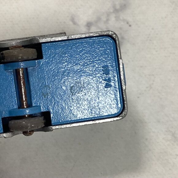 Vintage Lesney Mobile Canteen Refreshments Trailer #74 England - Picture 10 of 12